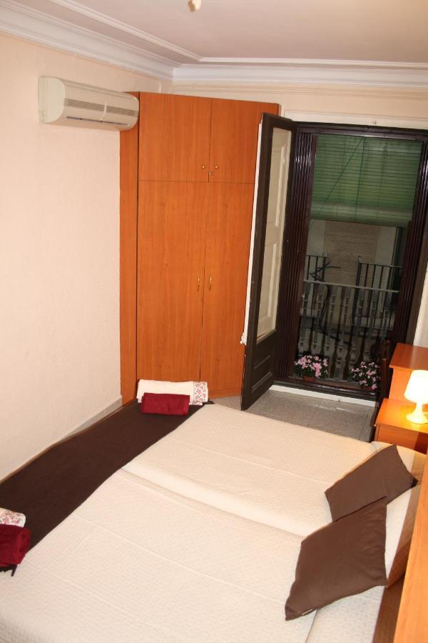 Pension Colmenero Barcelona Rom bilde